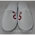 Customized soft sole indoor waffle slippers
